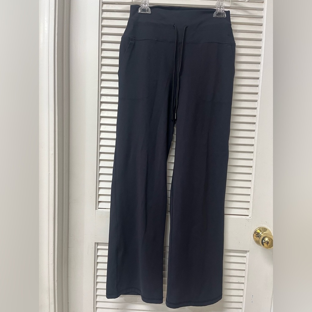 AVALANCHE ✨Black Pants✨large